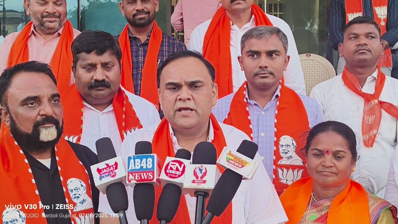 તા.૧૮-૦૨-૨૦૨૫ ના રોજ ભારતના વડાપ્રધાન શ્રી નરેન્દ્રભાઈ મોદી સર અને રાષ્ટ્રીય અધ્યક્ષ શ્રી જે.પી.નડ્ડા સર, કેન્દ્રીય ગૃહ મંત્રી શ્રી અમિતભાઈ શાહ સર તેમજ કેન્દ્રીય કેબિનેટ મંત્રી અને ગુજરાત ભાજપ પ્રદેશ અધ્યક્ષ શ્રી સી આર પાટીલ સર, ગુજરાત સરકારના મુખ્યમંત્રી શ્રી ભૂપેન્દ્રભાઈ પટેલ સર, ગુજરાત પ્રદેશ સંગઠન મહાસચિવ શ્રી સુરત જિલ્લા પ્રમુખ શ્રી ભરતભાઈ રાઠોડ, ધારાસભ્ય શ્રી ભરતભાઈ રાઠોડની આગેવાની હેઠળ ભારતીય જનતા પાર્ટીએ +૧૦૯૪ મત આપ્યા સુરત જિલ્લા ઉમરપાડા તાલુકાનો ભગવો.